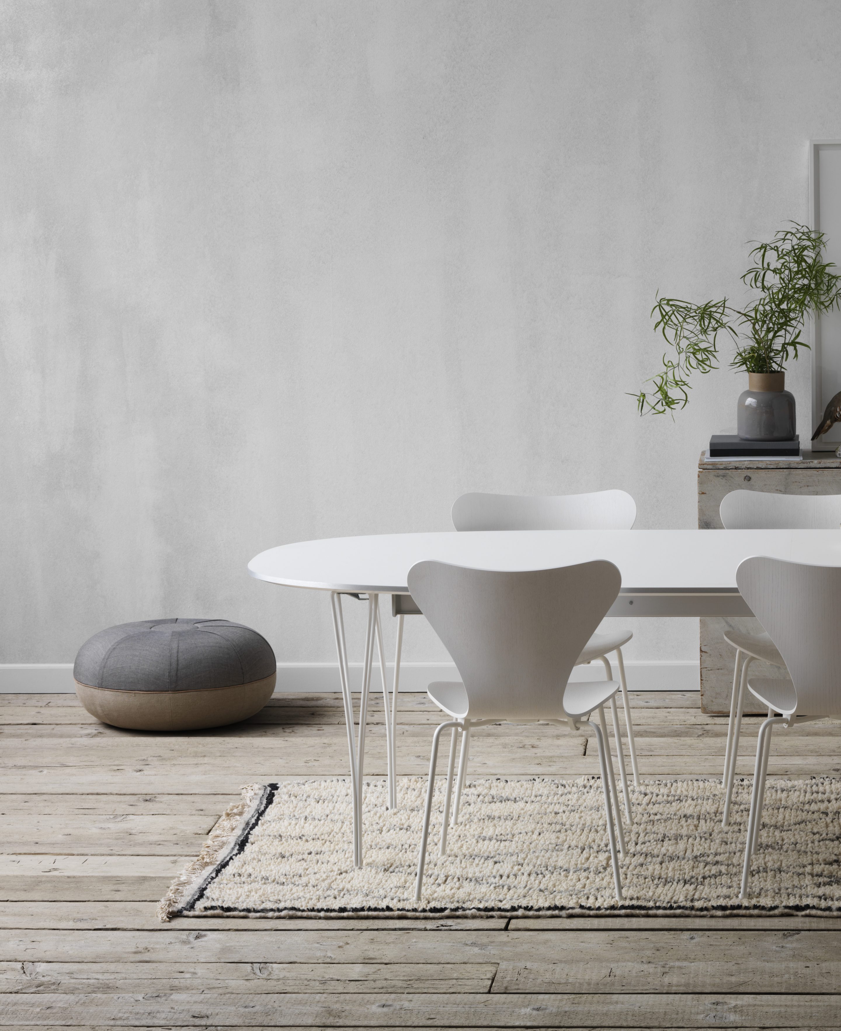 5822 Table Series Super Elliptical Table